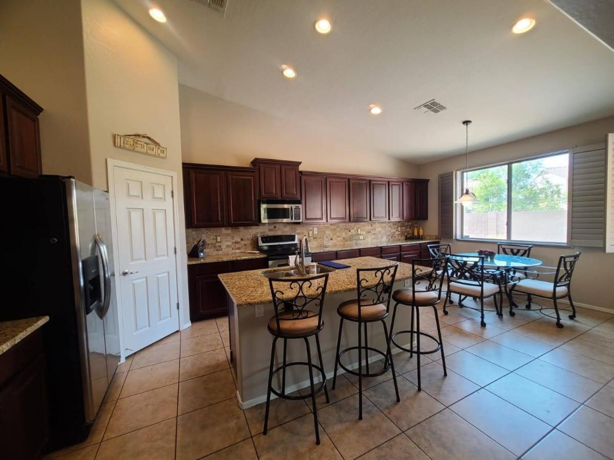 Phoenix II Minutes To Airport And Downtown Extérieur photo
