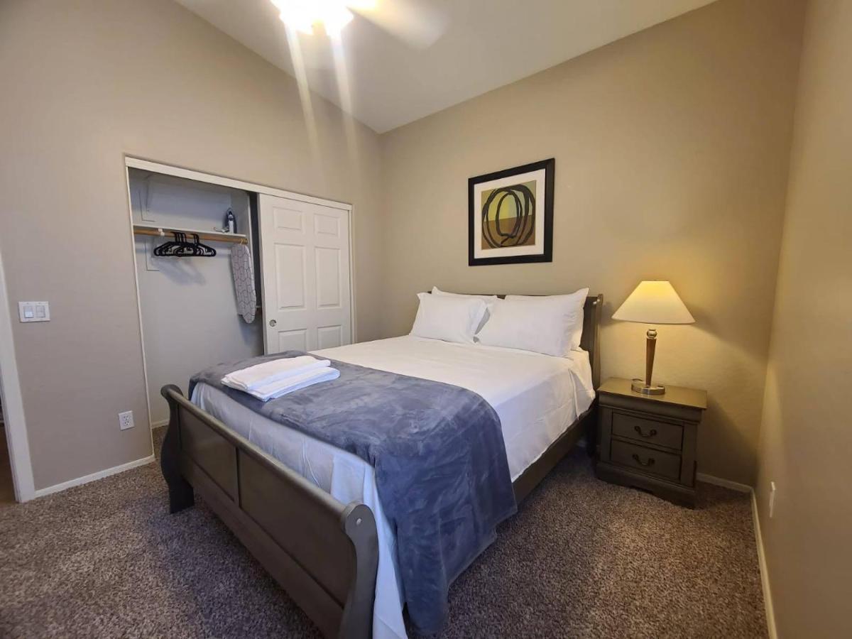 Phoenix II Minutes To Airport And Downtown Extérieur photo
