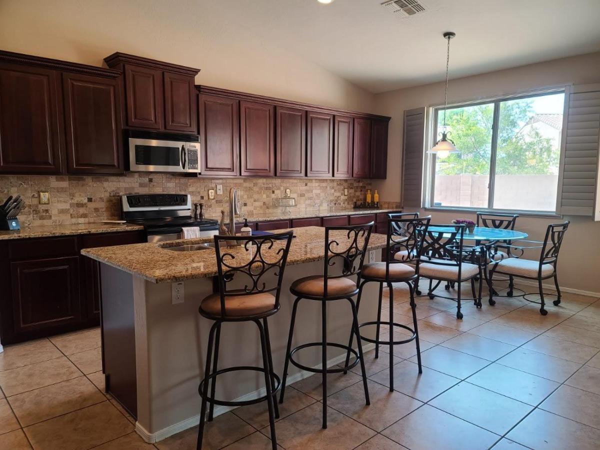 Phoenix II Minutes To Airport And Downtown Extérieur photo